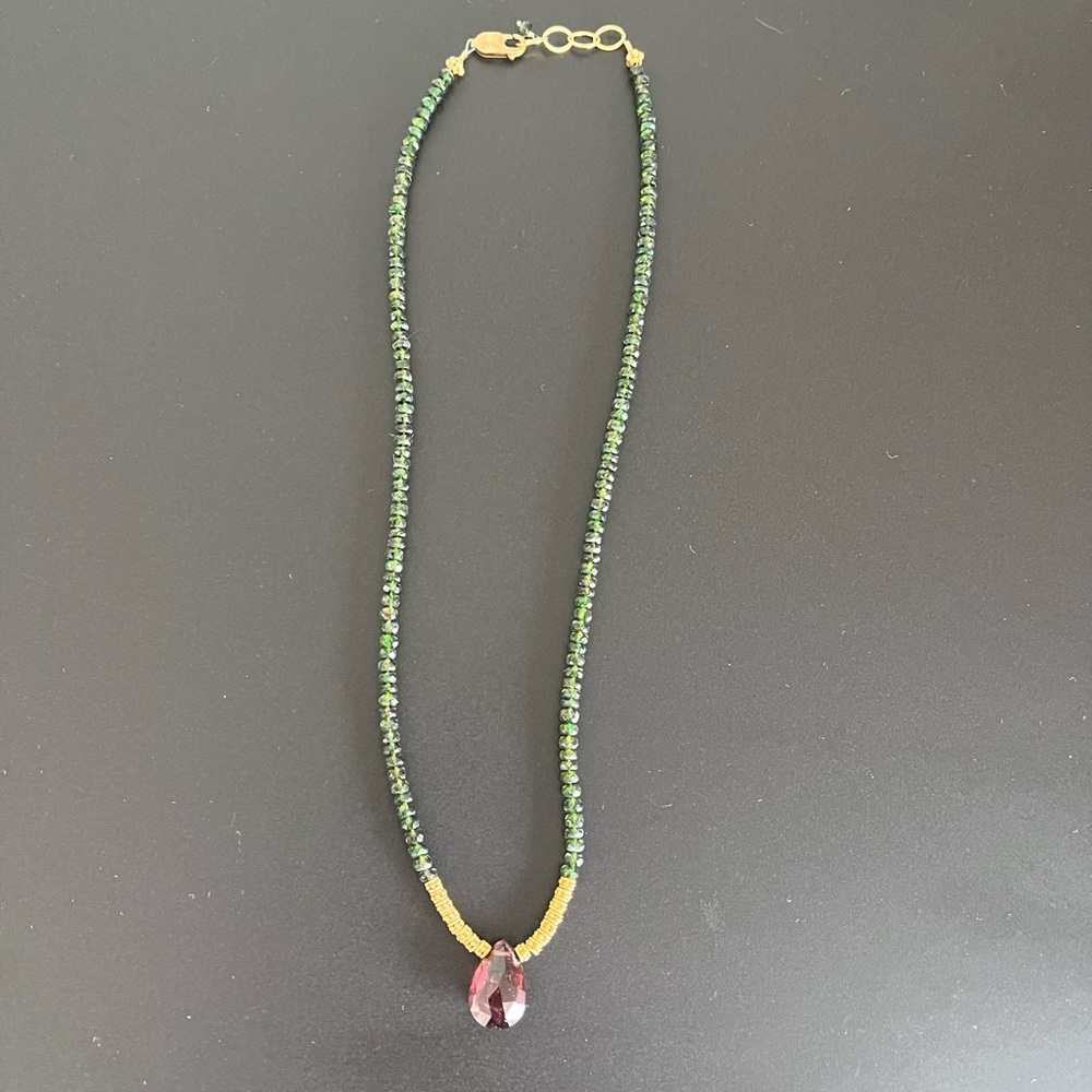 Handcrafted necklace - Picture 5 of 5